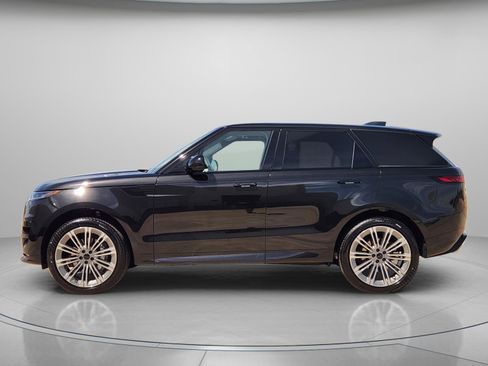 New 2026 Land Rover Range Rover Sport Dynamic SE image 2
