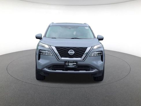 Used 2023 Nissan Rogue SL FWD image 2