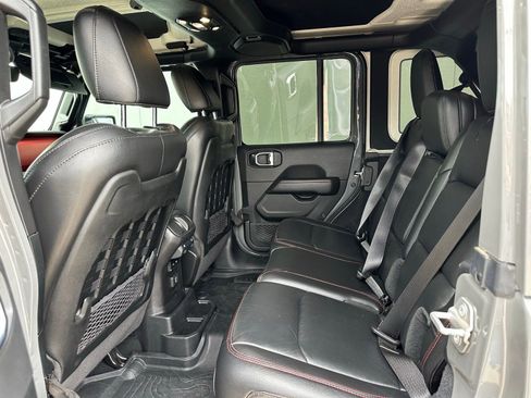 Used 2020 Jeep Wrangler Unlimited Rubicon image 12