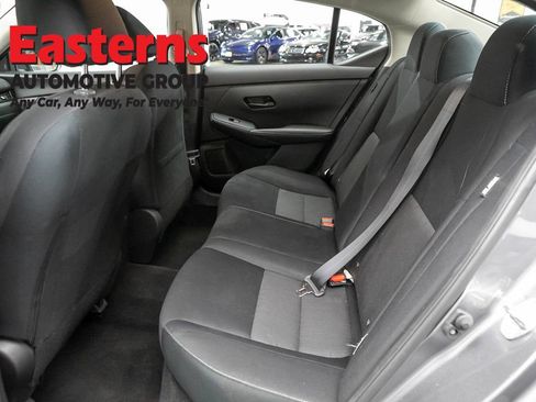 Used 2024 Nissan Sentra SV FWD image 20
