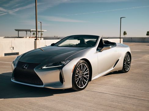 Used 2024 Lexus LC 500 Convertible image 7