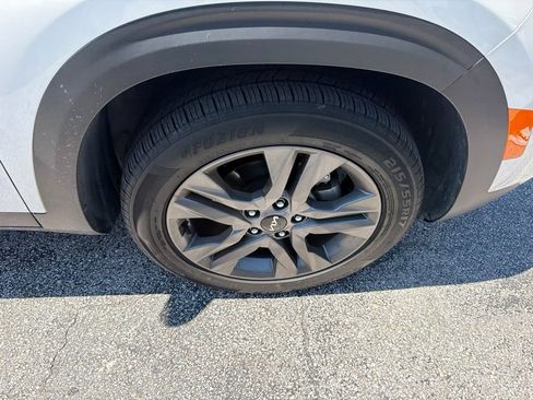 Used 2023 Kia Seltos S FWD image 11