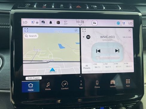 Used 2023 Jeep Grand Cherokee Limited w/ Luxury Tech Group II image 25