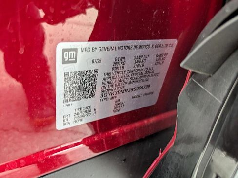 New 2025 Cadillac Optiq Luxury 2 AWD/4WD image 34