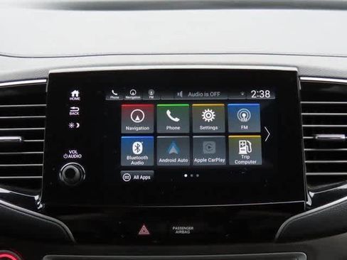 Certified 2022 Honda Pilot TrailSport image 22