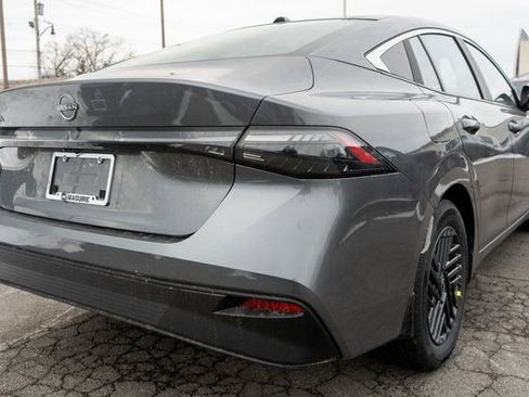 New 2026 Nissan Sentra SV image 5