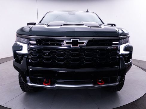 Used 2025 Chevrolet Silverado 1500 ZR2 w/ Technology Package AWD/4WD image 21