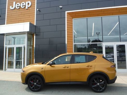 Used 2023 Dodge Hornet GT w/ Track Pack AWD/4WD image 2