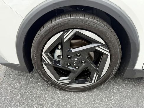 Certified 2025 Kia K4 EX FWD image 40
