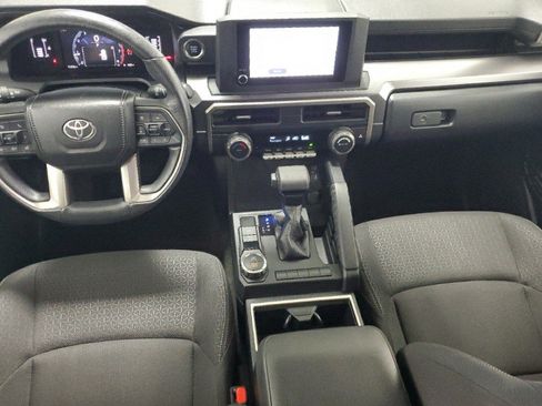 Used 2025 Toyota 4Runner SR5 RWD image 14