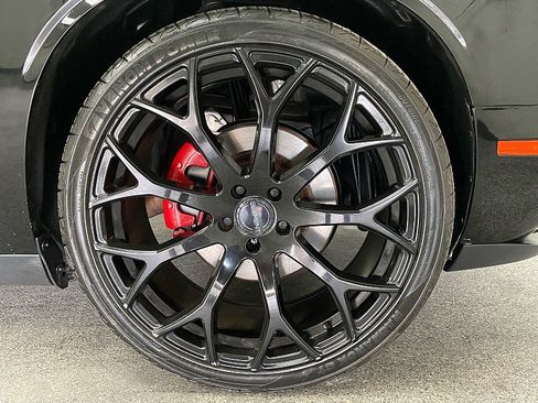 Used 2018 Dodge Challenger SXT Plus image 25