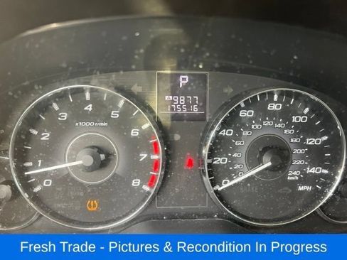Used 2011 Subaru Outback 2.5i Limited AWD/4WD image 11