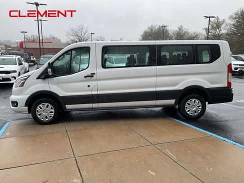 Used 2023 Ford Transit 350 XLT RWD image 2