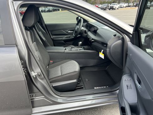 New 2026 Nissan Sentra SV image 25