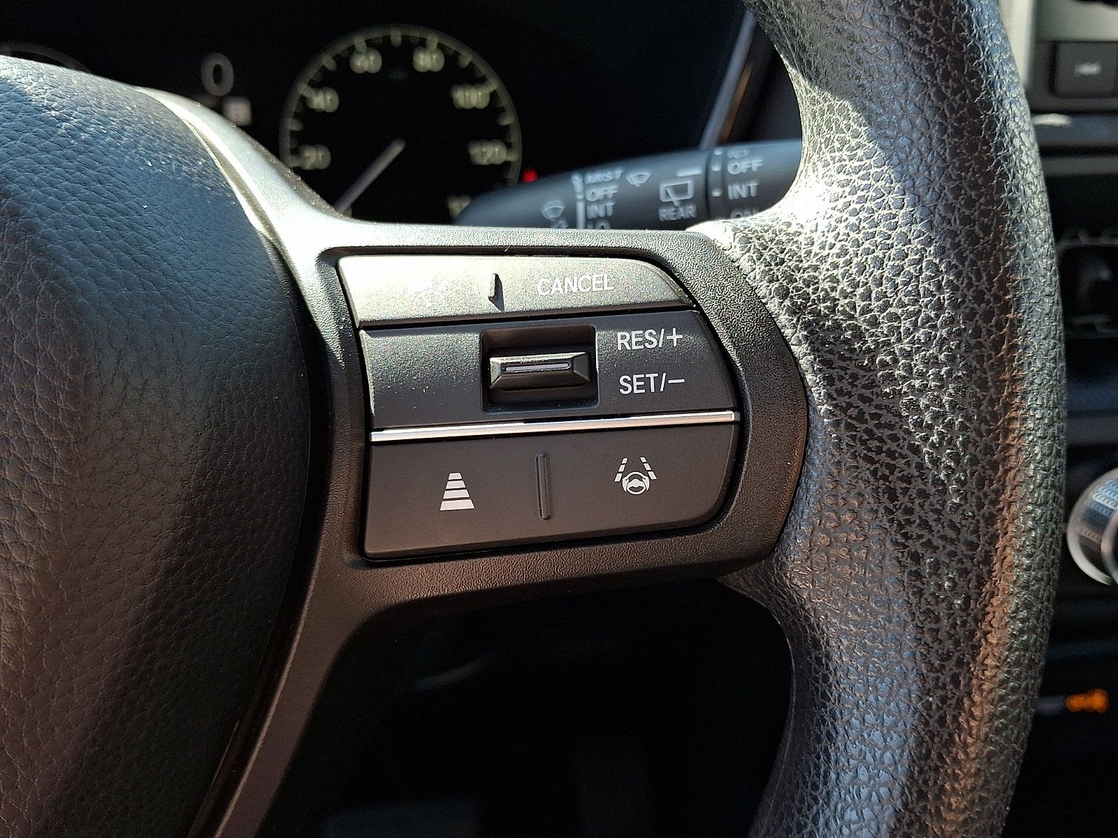 Used 2024 Honda CR-V LX image 22
