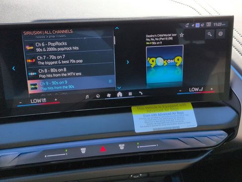 Used 2025 BMW X3 xDrive30i w/ Premium Package image 23