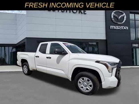 Used 2025 Toyota Tundra SR w/ SR Tow Package AWD/4WD image 1