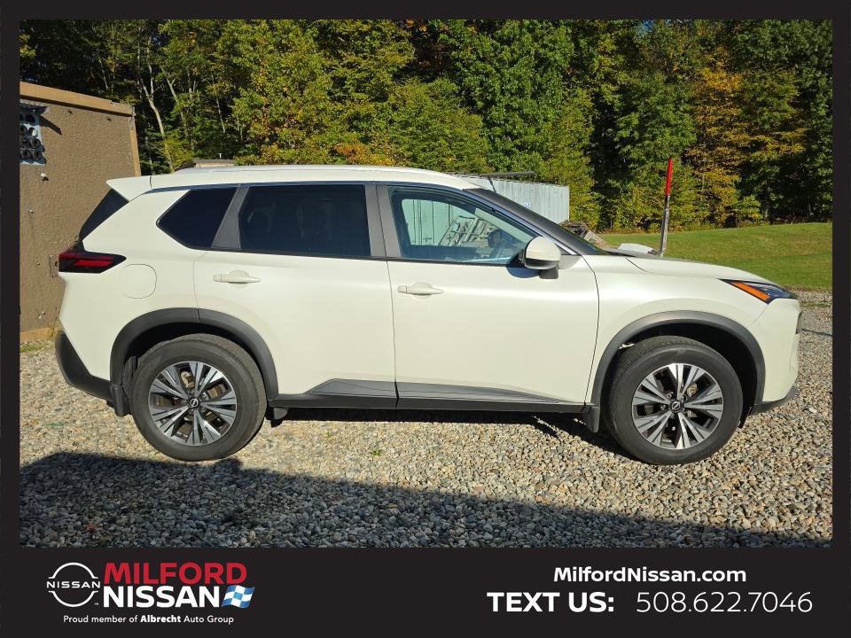 Certified 2023 Nissan Rogue SV w/ SV Premium B Package AWD/4WD image 6