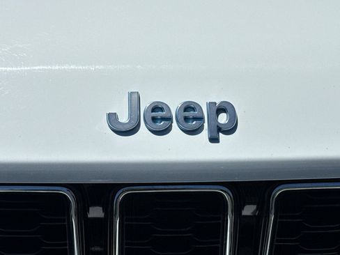 Used 2024 Jeep Grand Cherokee Limited 4xe AWD/4WD image 8