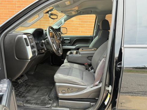 Used 2015 Chevrolet Silverado 2500 LT w/ LT Convenience Package AWD/4WD image 9