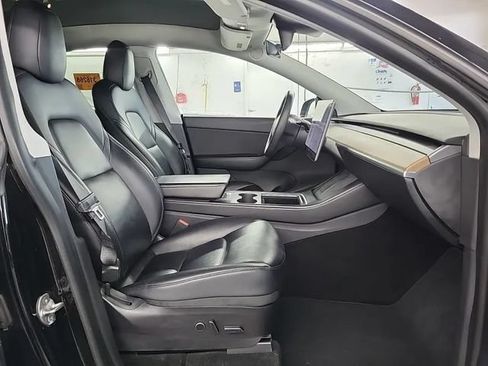Used 2021 Tesla Model Y Long Range AWD/4WD image 10