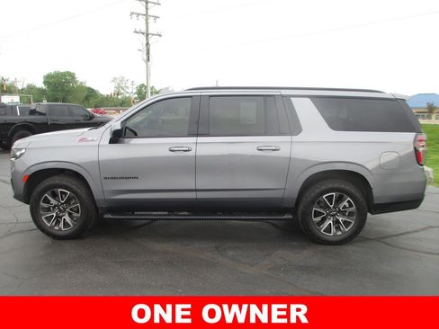 Used 2021 Chevrolet Suburban Z71 AWD/4WD image 10
