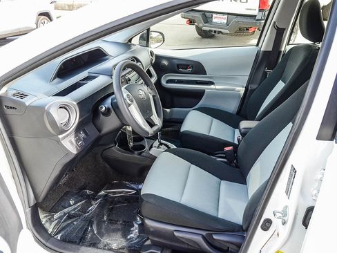 Used 2014 Toyota Prius C Two image 17