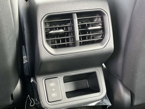 New 2025 Kia K4 GT-Line Turbo image 13