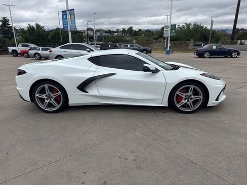 Used 2022 Chevrolet Corvette Stingray Preferred Cpe RWD image 4