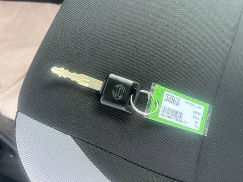 New 2025 Nissan Versa S w/ Trunk Package image 28