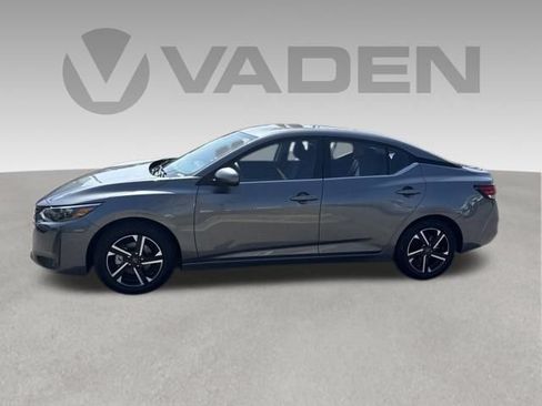 Used 2025 Nissan Sentra SV FWD image 5