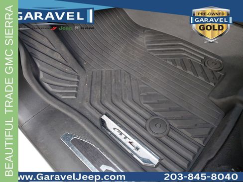 Used 2024 GMC Sierra 3500 AT4 w/ AT4 Preferred Package AWD/4WD image 26