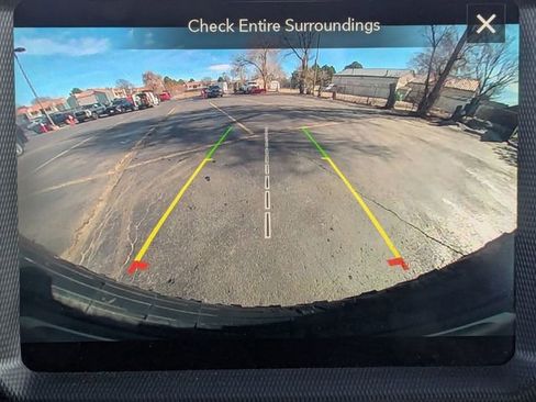 Used 2022 Jeep Wrangler Unlimited Rubicon w/ Cold Weather Group image 25