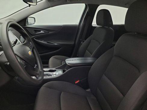 Used 2023 Chevrolet Malibu LT FWD image 17
