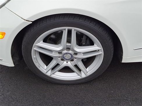 Used 2011 Mercedes-Benz E 350 Cabriolet image 9