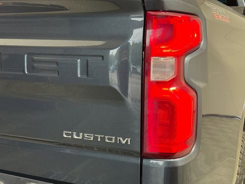 Used 2020 Chevrolet Silverado 1500 Custom Trail Boss w/ Custom Convenience Package image 29