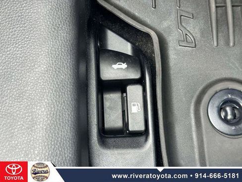 Certified 2023 Toyota Corolla LE FWD image 21