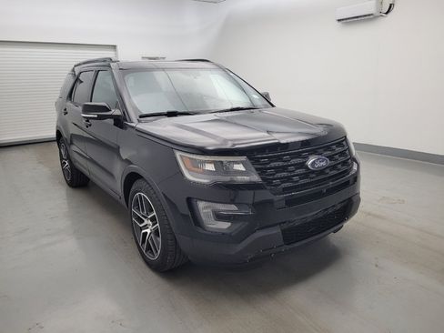 Used 2016 Ford Explorer Sport w/ Equipment Group 401A AWD/4WD image 13