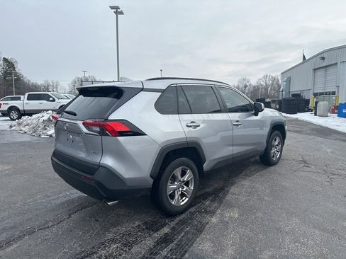 Used 2023 Toyota RAV4 XLE image 3