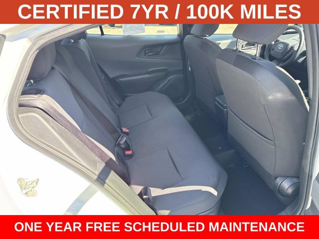 Used 2025 Toyota Prius LE FWD image 11