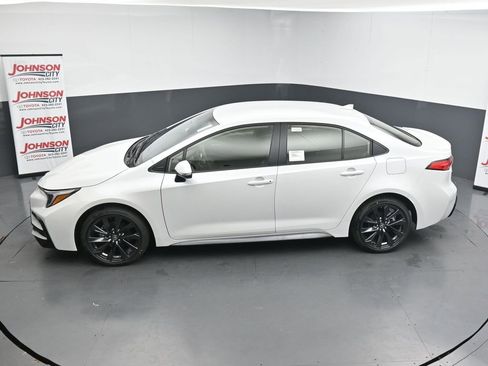 New 2026 Toyota Corolla SE FWD image 24