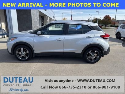 Used 2020 Nissan Kicks SV
