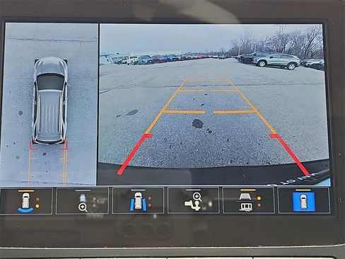 Certified 2023 Chevrolet Equinox RS image 24