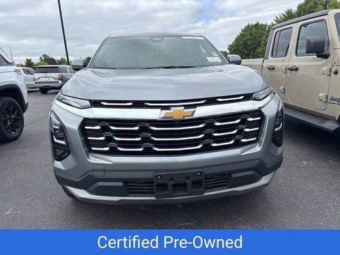 Certified 2025 Chevrolet Equinox LT AWD/4WD image 2
