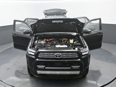 New 2026 Toyota 4Runner Limited image 34