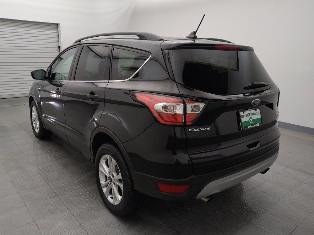 Used 2018 Ford Escape SE w/ Ford Safe & Smart Package AWD/4WD image 5