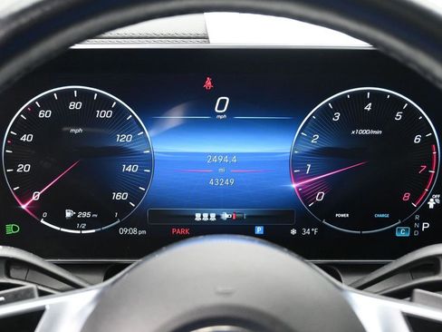 Used 2023 Mercedes-Benz GLC 300 GLC 300 image 9