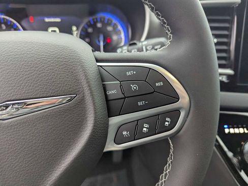 New 2026 Chrysler Voyager LX FWD image 11