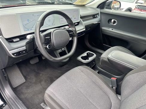 Used 2024 Hyundai Ioniq 5 SEL RWD image 15