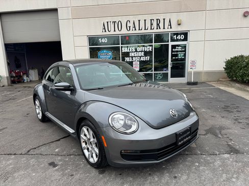 Used 2013 Volkswagen Beetle 2.5 image 5